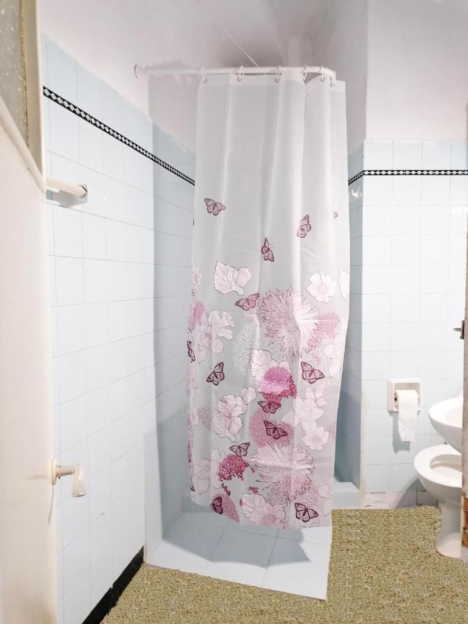 Shared Rooms Near Acropolis And Monastiraki Atena Exterior foto