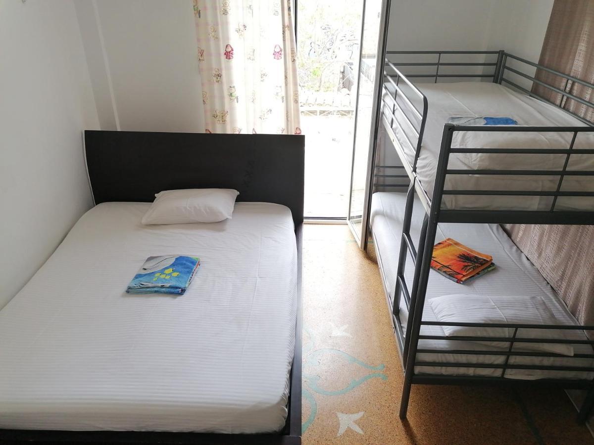 Shared Rooms Near Acropolis And Monastiraki Atena Exterior foto